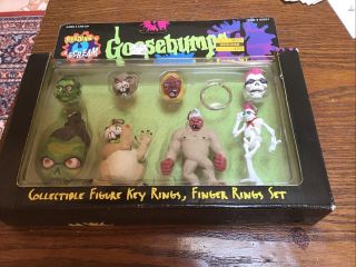 1996 Goosebumps Reading Is A Scream Collectible Figure Key & Finger Rings 82031