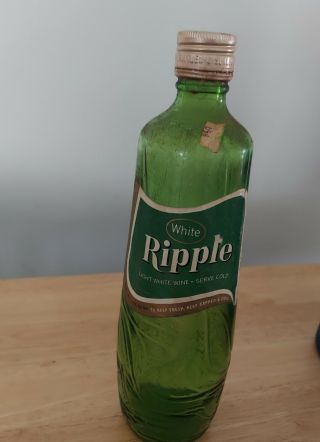 Vintage Ripple Green Sculpted Wine Bottle.  With Cap,  Label And Price Tag