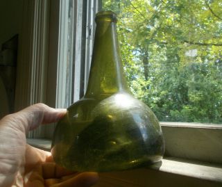 1700s Olive Green Blown Dutch Onion Rum Bottle Horse Hoof Type Crude Lip