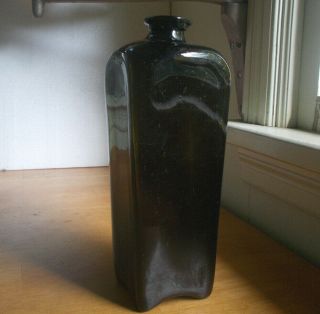 1770s Colonial Era Open Pontil Dip Mold Blackglass Case Gin Bottle Flared Lip