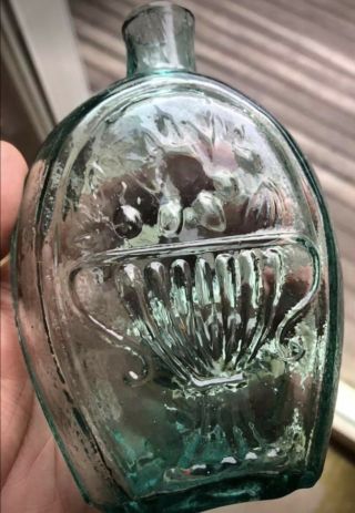 Gii 14a 1/2 Pint Cornucopia / Urn Historical Flask - Lancaster Glass