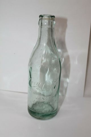 Coca - Cola Cairo,  Ill.  Straight Sided Coke Bottle Regist.  Coca - Cola Bottling Co.