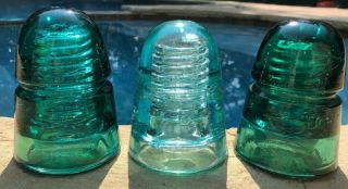 G.  T.  P.  B Aqua Blue Green Beehive Glass Insulator Set Of 3 Gtp