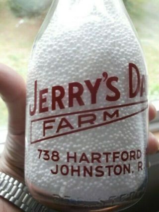 JERRY ' S DAIRY FARM JOHNSTON,  R.  I.  Round Pyro Quart - Chocolate Milk Slogan 3