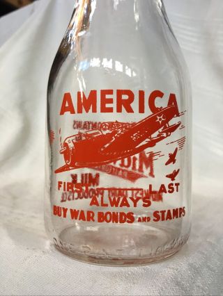 1 Pint Milk Bottle Midwest Dairy Products War Bond Fighter Plane 2