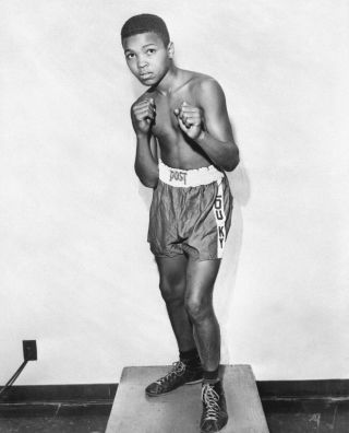 Cassius Clay 12 Years Old - 8x10 B&w Photo