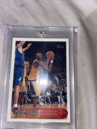 1996 - 97 Topps Kobe Bryant 138 Rookie Card Rc Los Angeles Lakers Hof