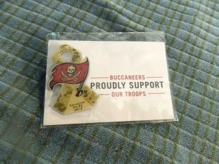 2012 Support Our Troops Camo Ribbon Tampa Bay Buccaneers Collector Pin 2