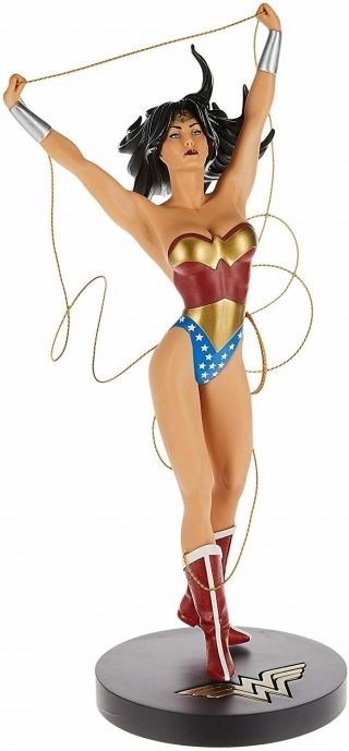 Dc Designer Series Wonder Woman Statue - Adam Hughes