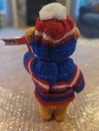 BUFFALO BILLS - RUSS Jointed Resin Bear with hat and sweater 1993,  5 inch 2