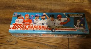 Topps Mlb Baseball 2019 Complete Factory Set 700 Cards,  5 Rookies.