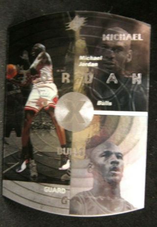 Michael Jordan 1997 - 98 Upper Deck Spx Silver Variant Holofoil Card 6 Bulls G Hof